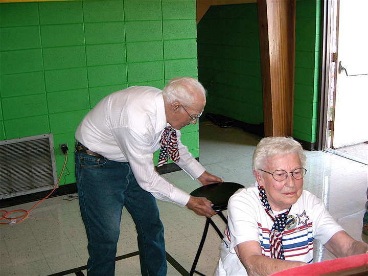 2006 Labor Day Program Sig and Marge Peterson