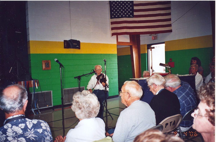 Sig playing Lutefisk