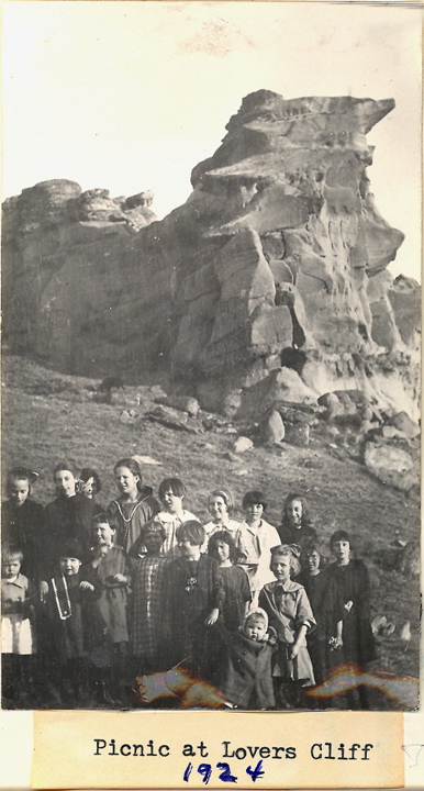Picnic at Lovers Cliff 1924